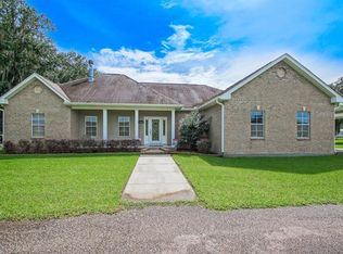 150 Nunez Ln, Belle Chasse, LA 70037