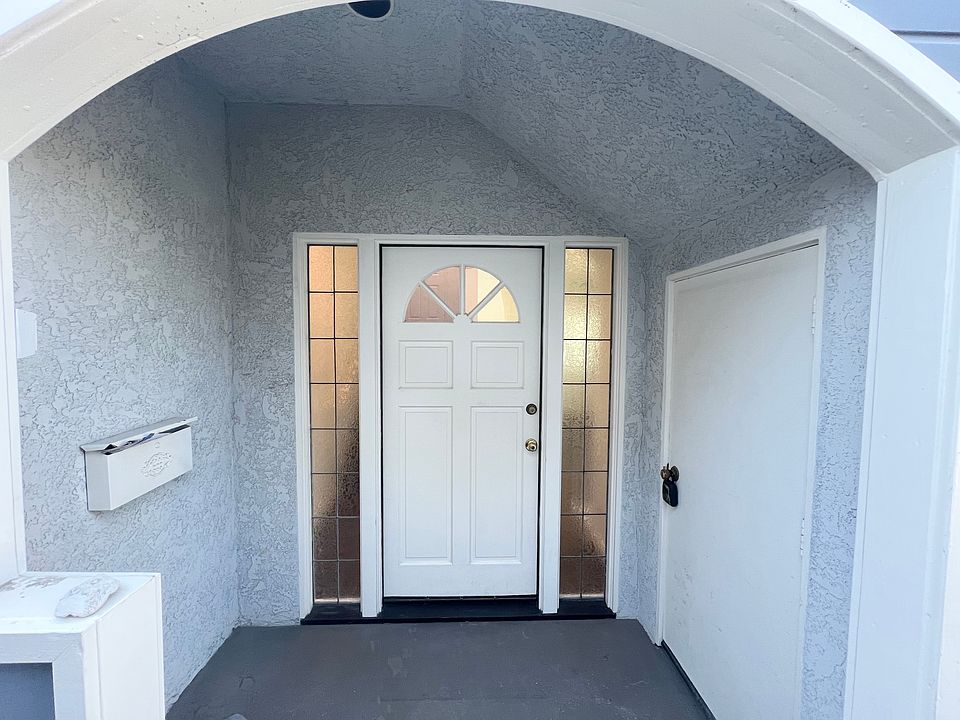 1st image of 52 Corona Ave