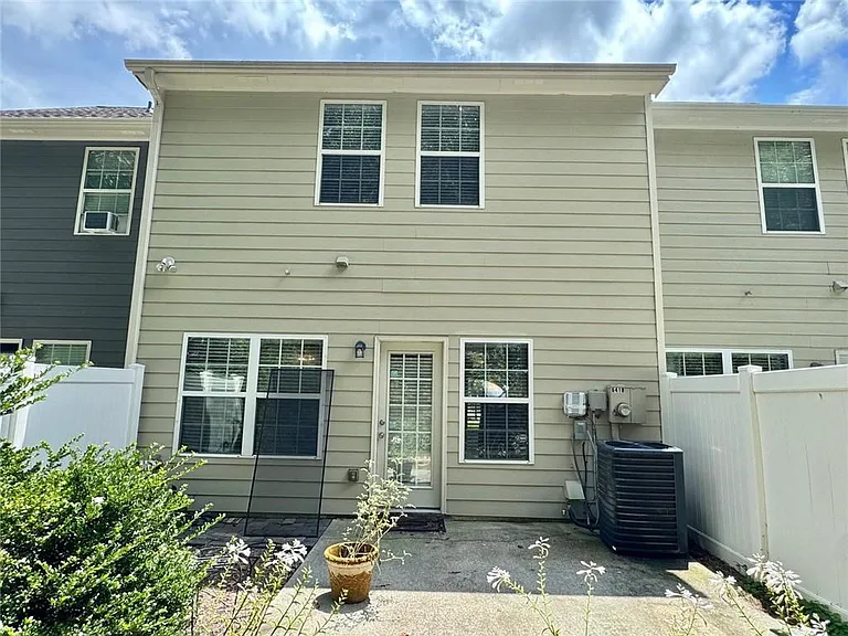 6418 Mossy Oak Lndg — Photo 5
