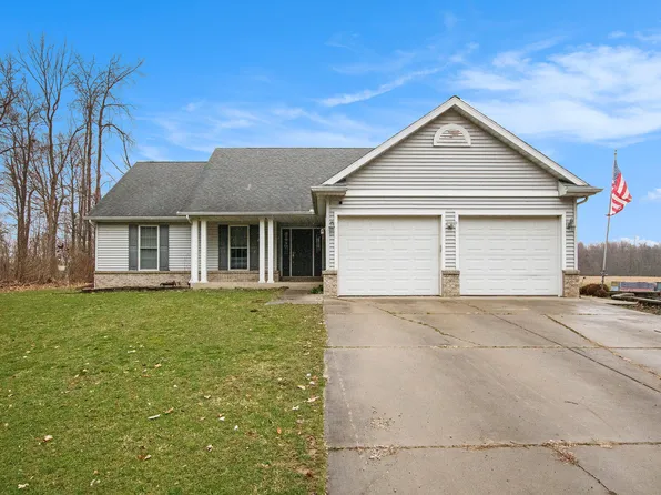 14487 Madron Lake Rd, Buchanan, MI 49107