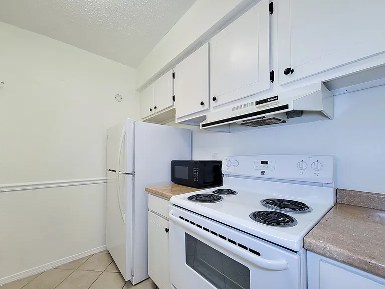 3535 Nasa Pkwy #94 — Photo 14