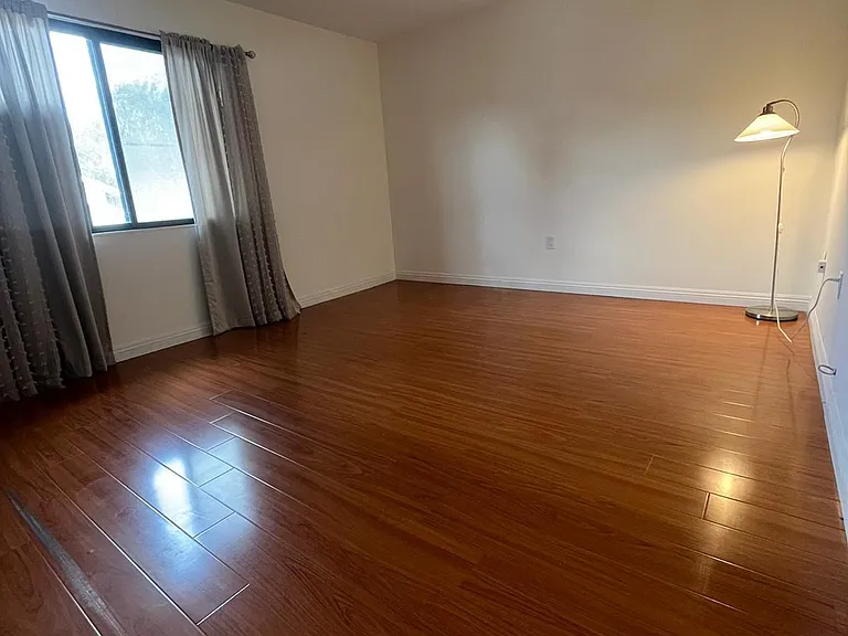 602 Lassen Ln #198 — Photo 40