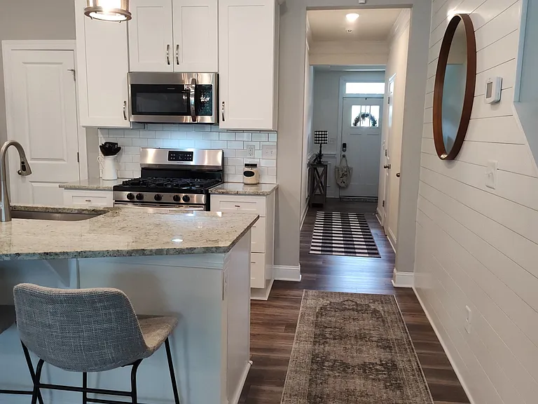3954 Rothwood Ln — Photo 8