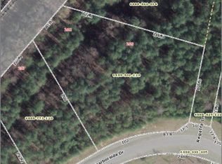 207 Harborside Dr, Greenwood, SC 29649