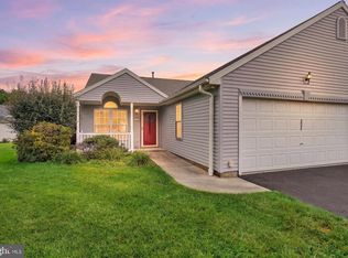 2845 Tonys Dr, York, PA 17408