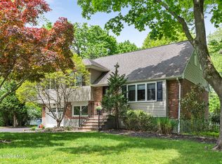 195 Silverside Ave, Little Silver, NJ 07739