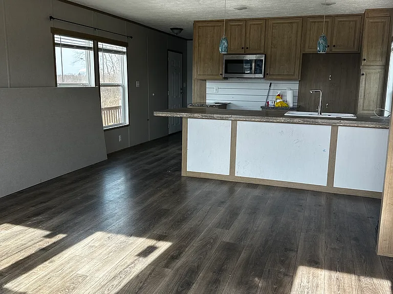 100 Pierpont Fields Vlg — Photo 4