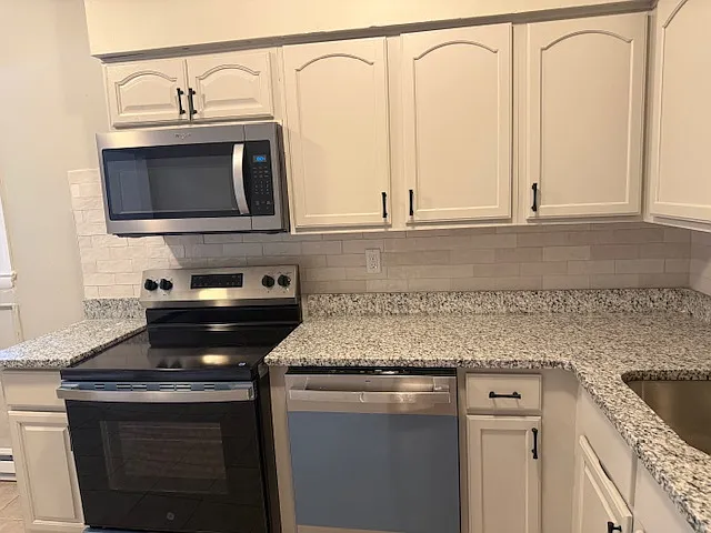 9 Cedar St #3 — Photo 7