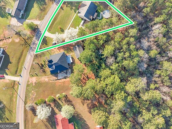 3rd image of 153 Wheehaw Rd