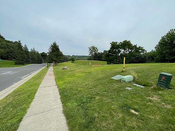 5th image of 6463 Tulipwood Ln