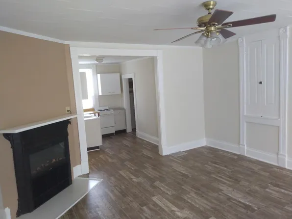 1449 Conner St APT 2, Noblesville, IN 46060