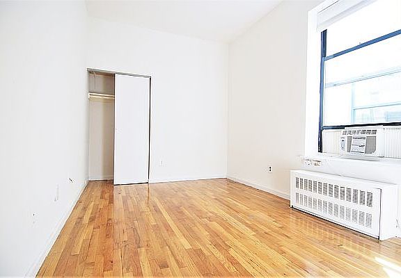 5th image of 140 W 113th St APT 5C