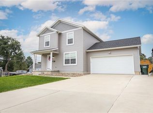 192 25th St NW, Barberton, OH