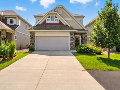 2302 Hillcrest Dr, Hudson, WI, 54016