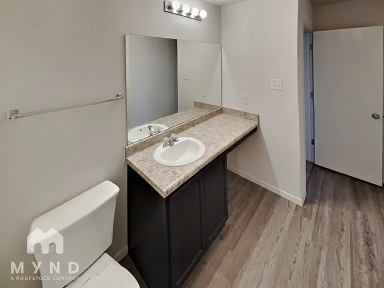 9535 Apple Ridge Ln — Photo 14