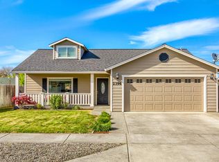 2396 Stonefield Way, Medford, OR 97501