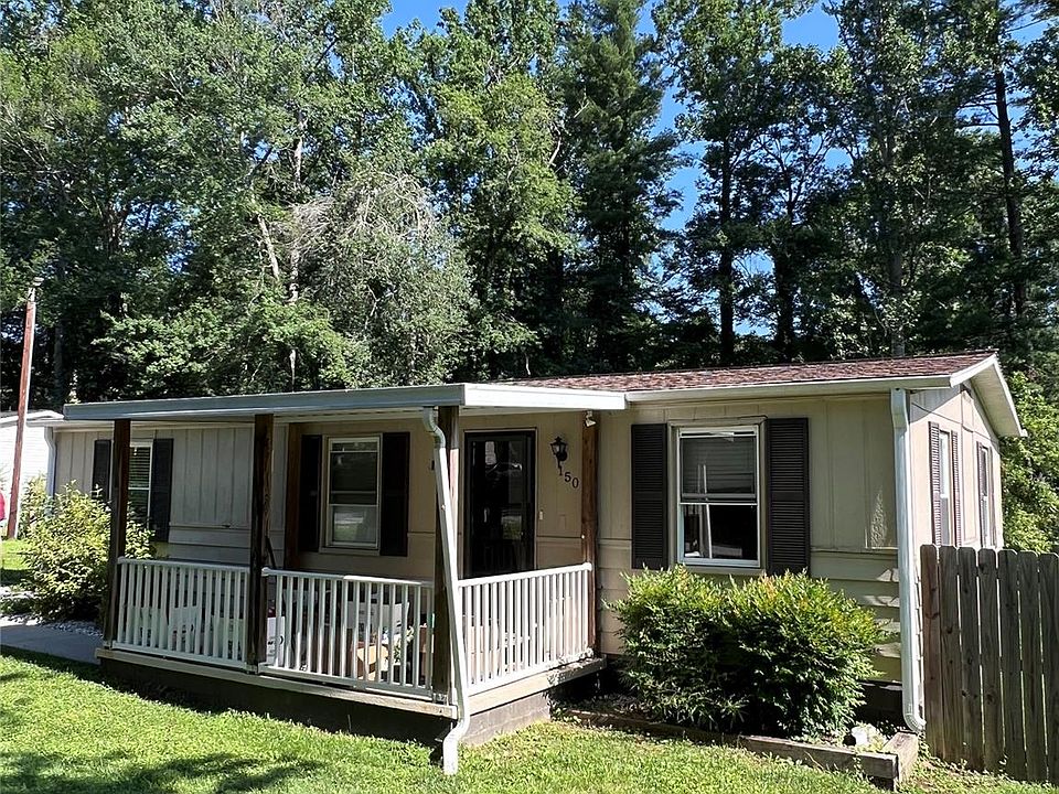 1st image of 150 Piney Ridge Dr