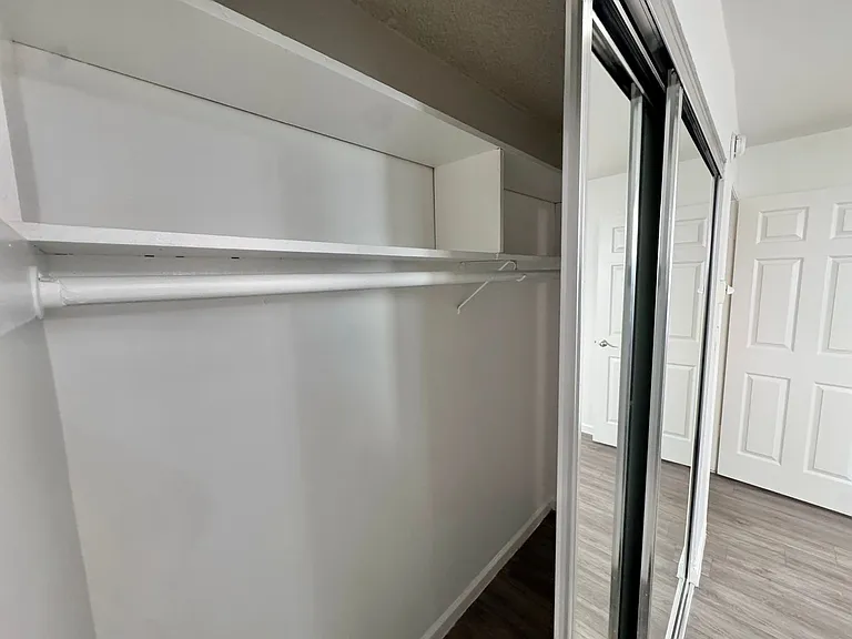 10770 Lawler St — Photo 16
