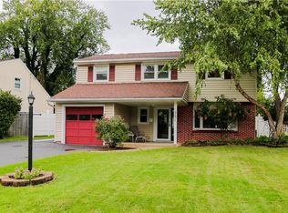 331 Norcrest Dr, Rochester, NY 14617