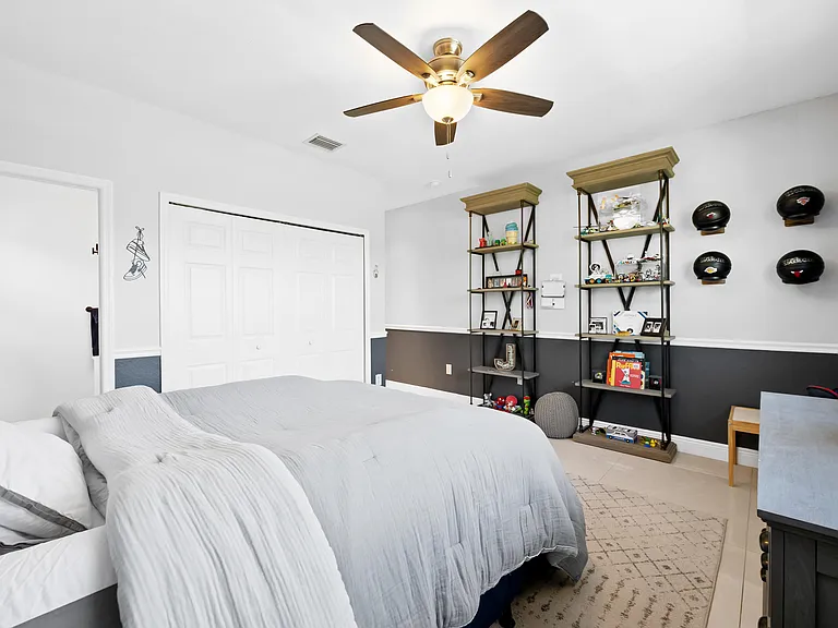 2760 SW 156th Pl — Photo 14
