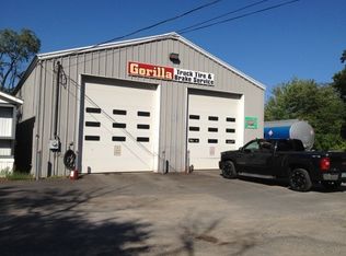 57 Haverhill Rd, Amesbury, MA 01913