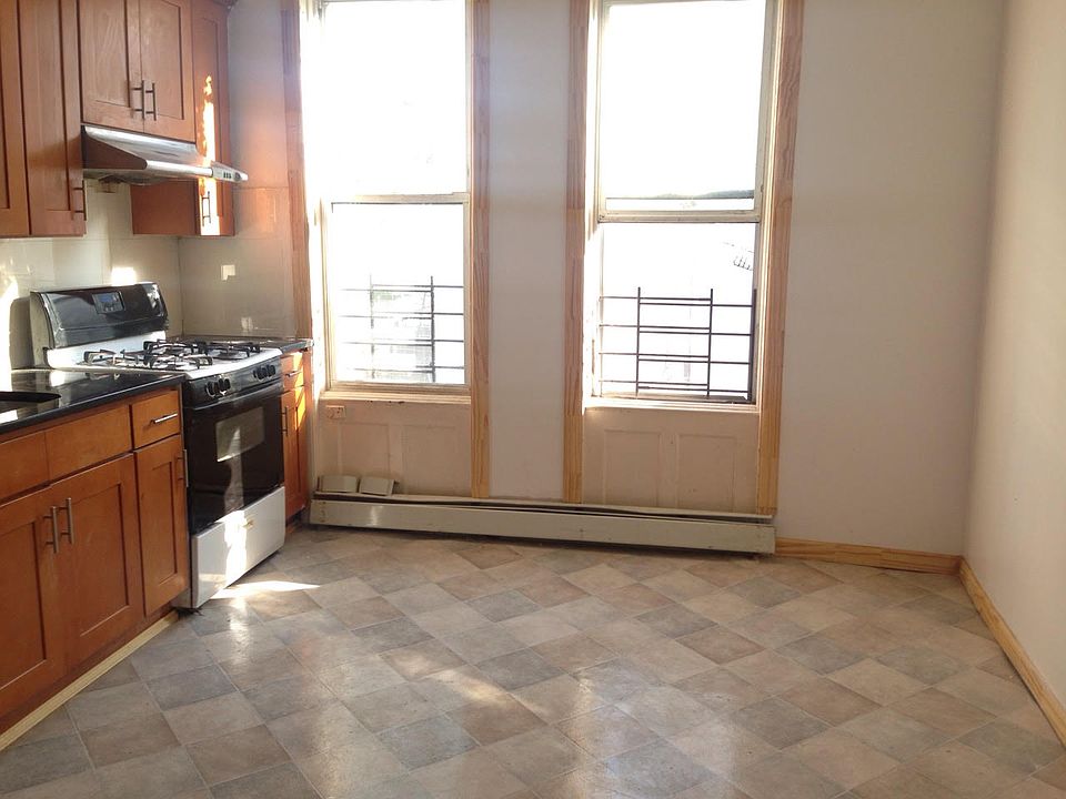 1st image of 7208 Forest Ave #2L