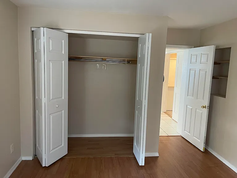 5633 Auld Ln — Photo 21