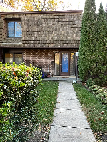 8106 Inverness Ridge Rd Photo 1