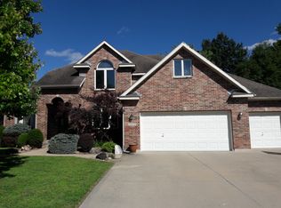 1311 Hollandale Dr, Warrensburg, MO 64093