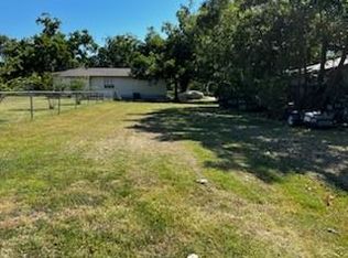 Williams St, Elgin, TX 78621