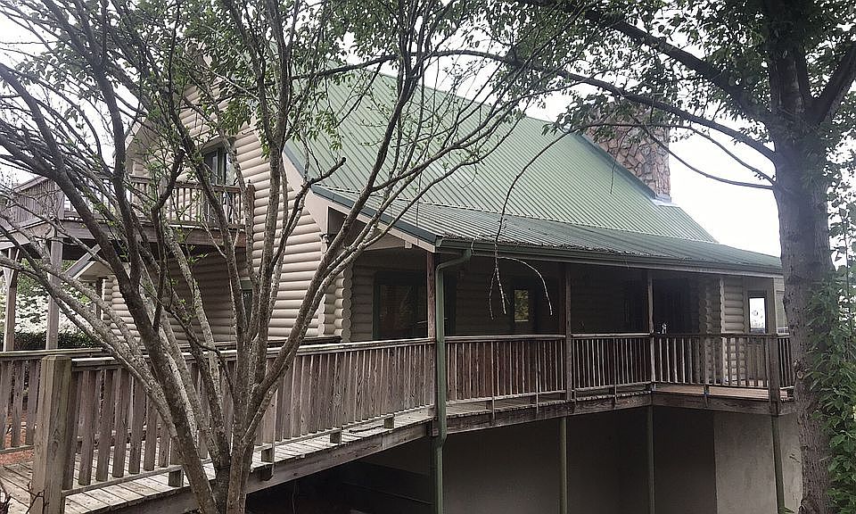 2nd image of 2671 Crow Valley Rd NW