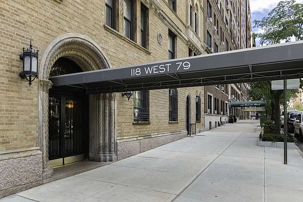 Sold by Brown Harris Stevens | media 16