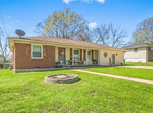 6205 Cottonwood Ln, Cottondale, AL 35453