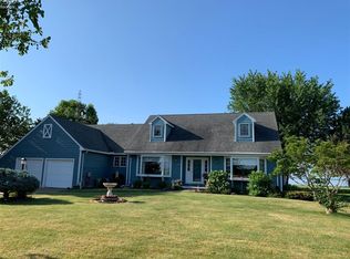 650 E Hickory Grove Rd, Port Clinton, OH 43452