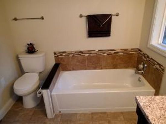 5th image of 5680 Wildwood Dr