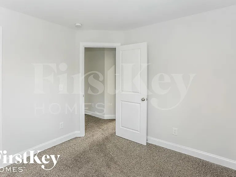 2519 No Mans Ave — Photo 13