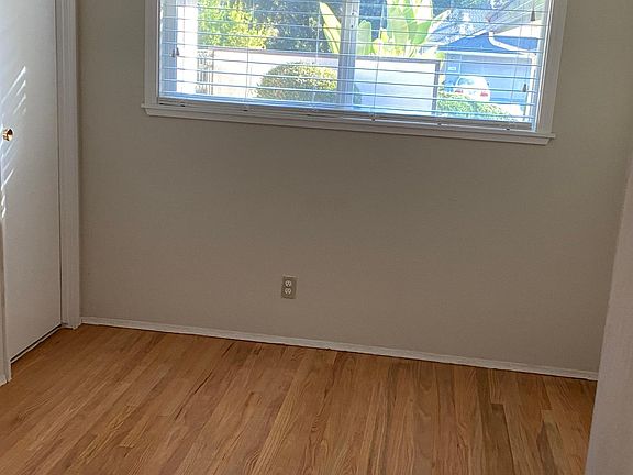 4th image of 1155 Elmsford Dr