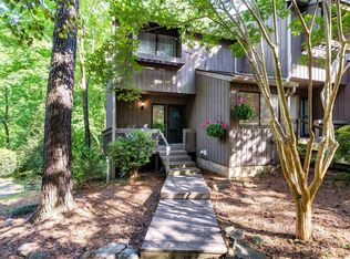 136 Ridge Trl, Chapel Hill, NC 27516