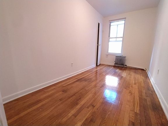 4th image of 32 Joralemon St APT 111