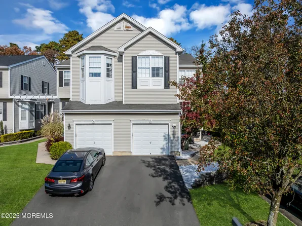 89 Austin Street, Tinton Falls, NJ 07712