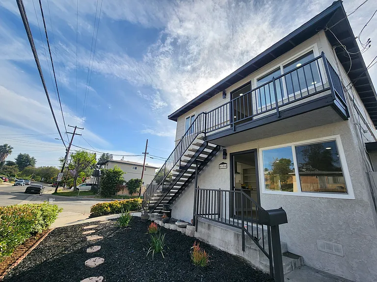 6106 Severin Dr — Photo 1
