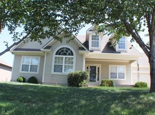 705 Homeland St, Buckner, MO 64016