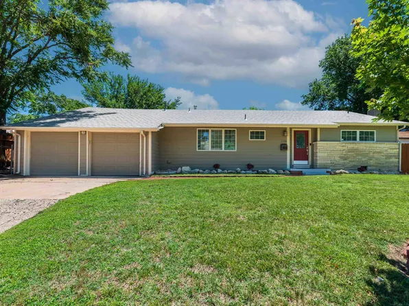 1174 N Old Manor Rd, Wichita, KS 67208