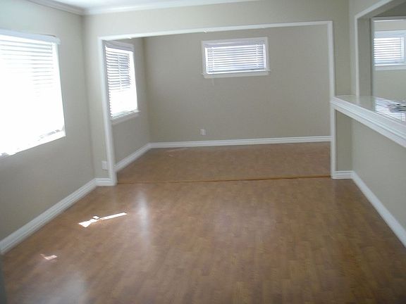 5th image of 2100 Monrovia Ave