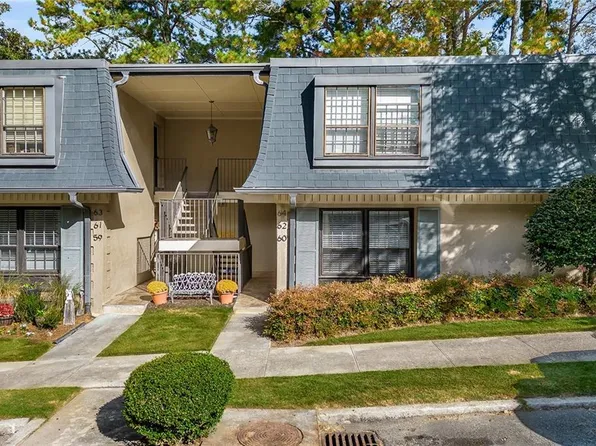 62 Adrian Pl NW, Atlanta, GA 30327
