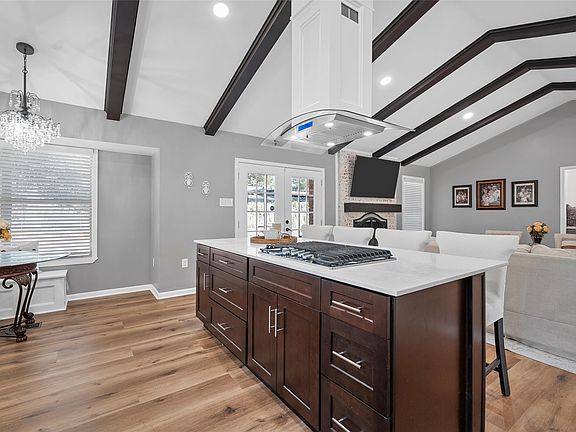 5th image of 2801 N 42nd St