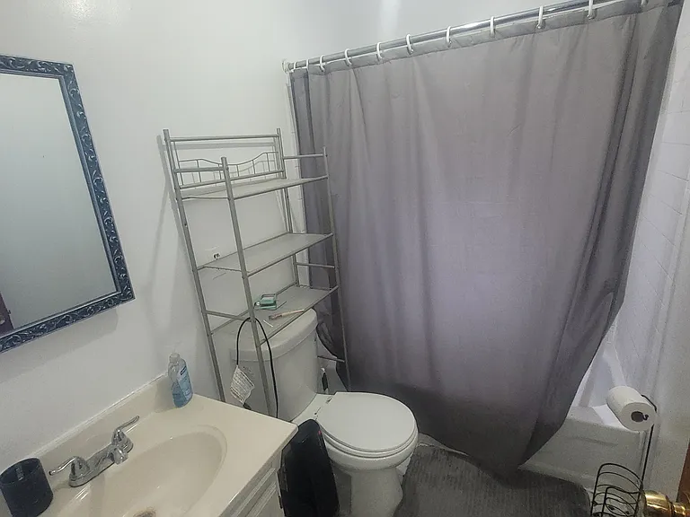 2122 S 10th St #2 — Photo 2