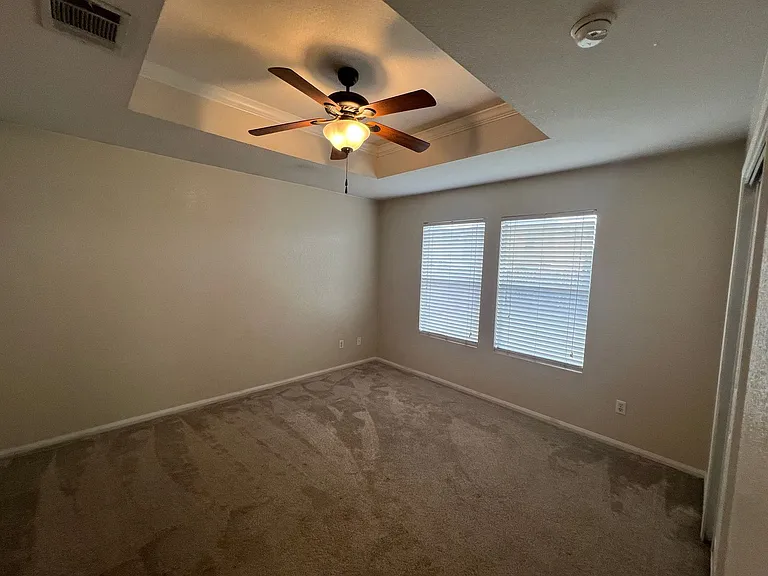 5701 Capricorn Loop — Photo 8