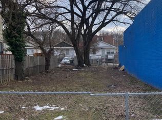 4007 Gault Pl NE, Washington, DC 20019