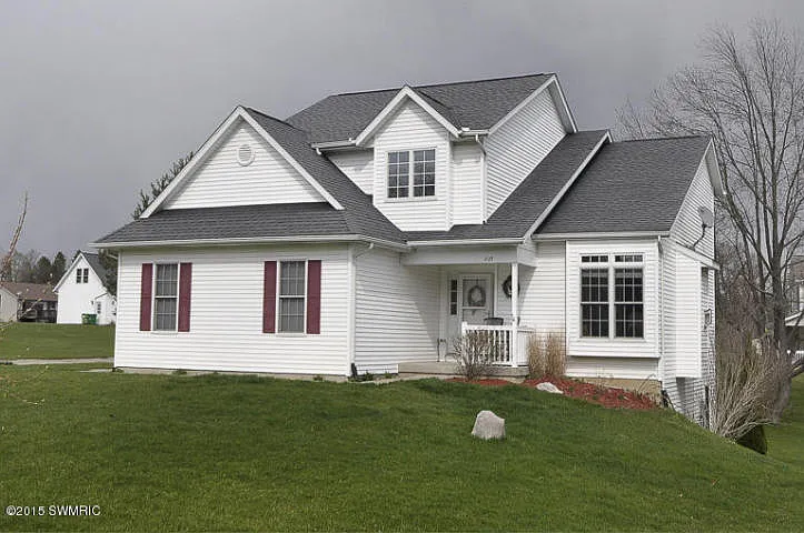209 Shadow Bend Ln photo 1